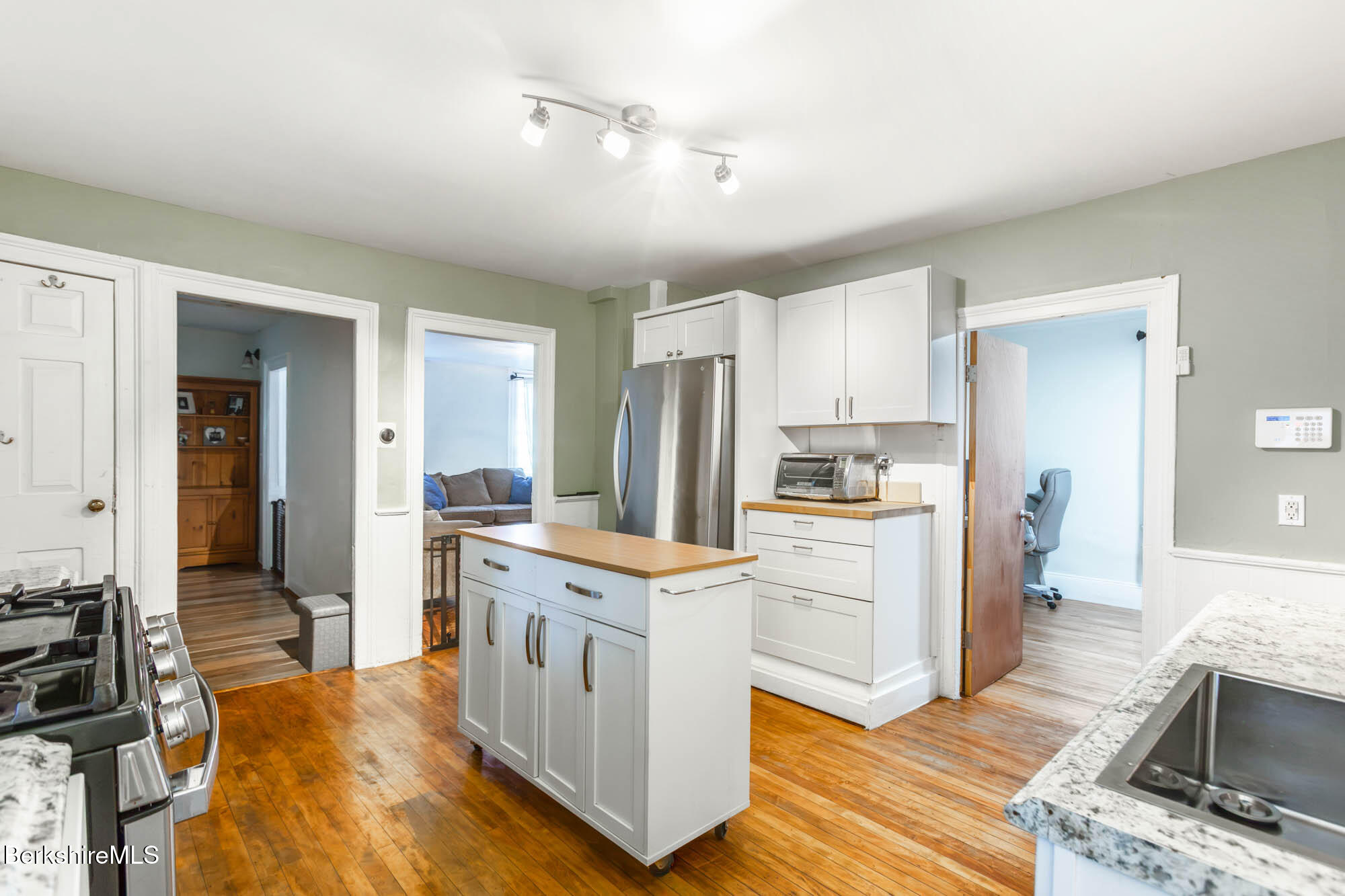35 Danforth Ave