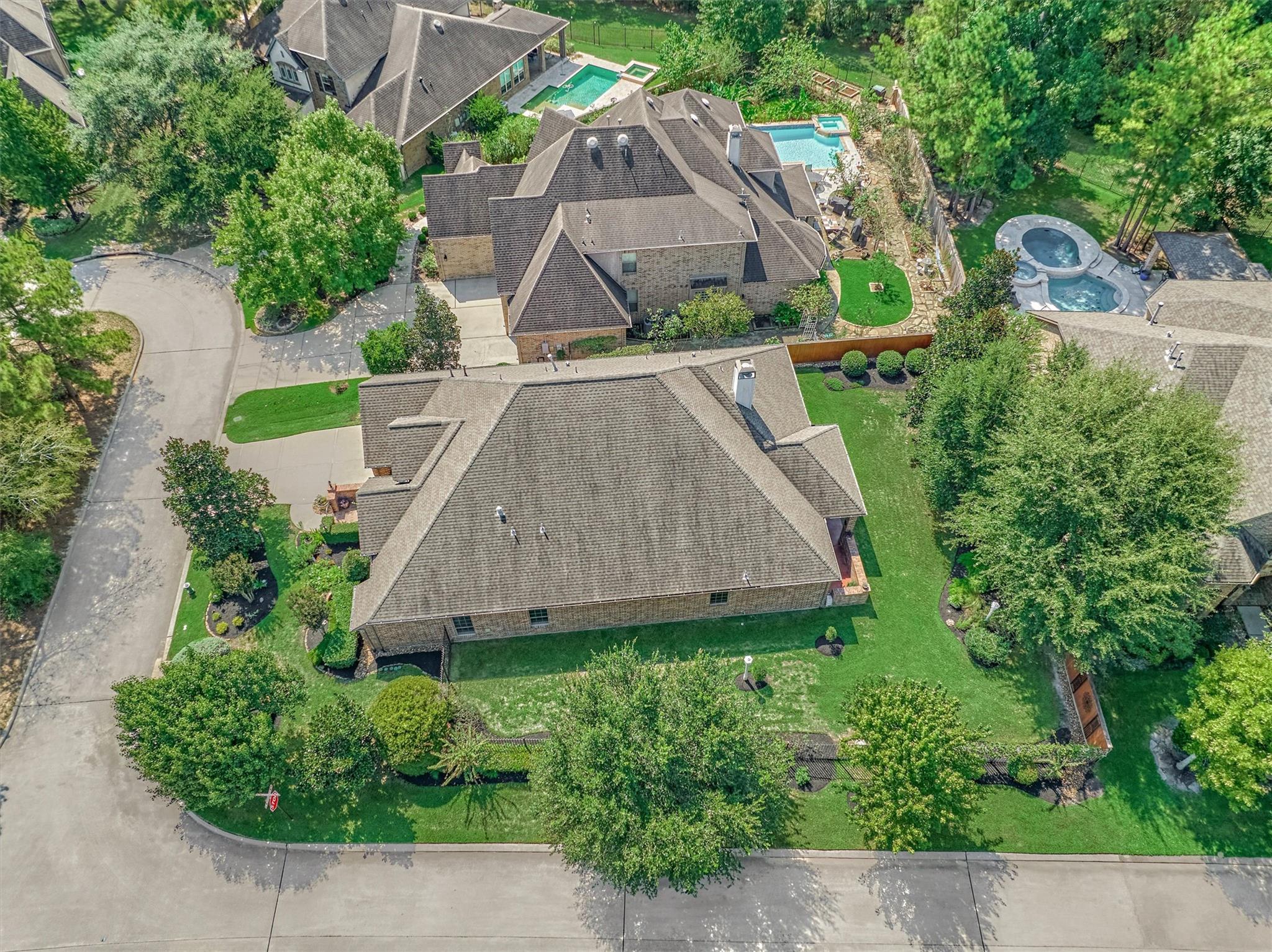 11 Almondell Court
