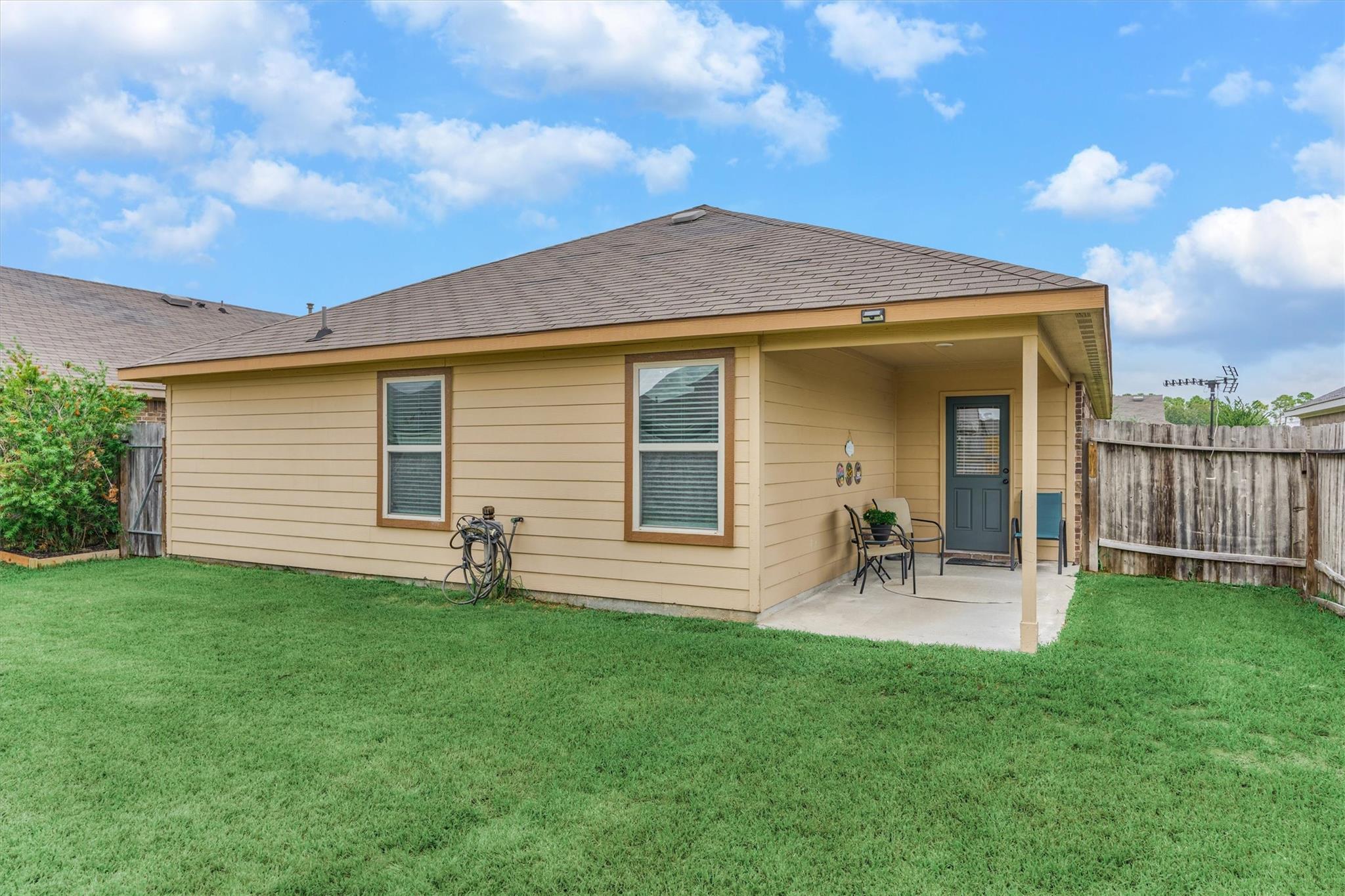 23415 Robbers Nest Drive