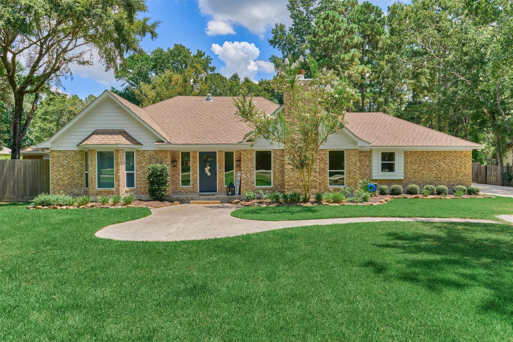 8 Wind River Court