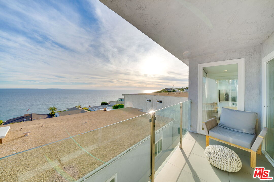 18203 Coastline Dr Unit: 14