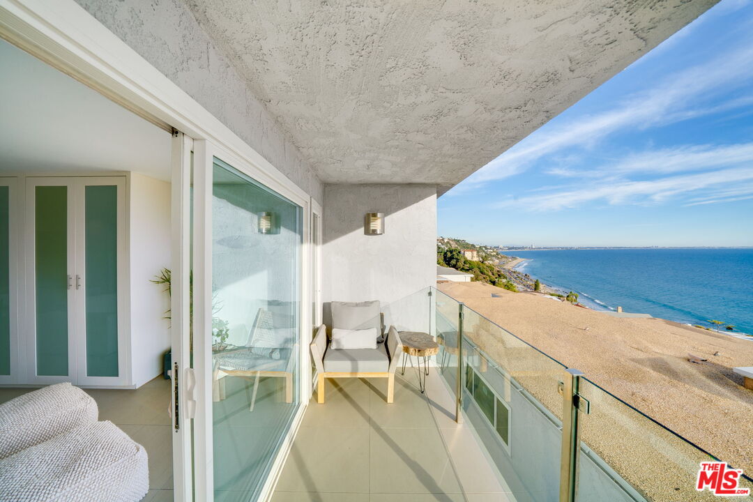18203 Coastline Dr Unit: 14