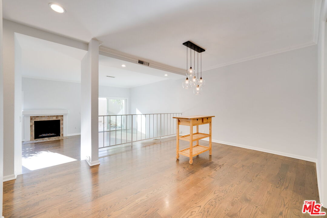 74 Village Parkway Pkwy