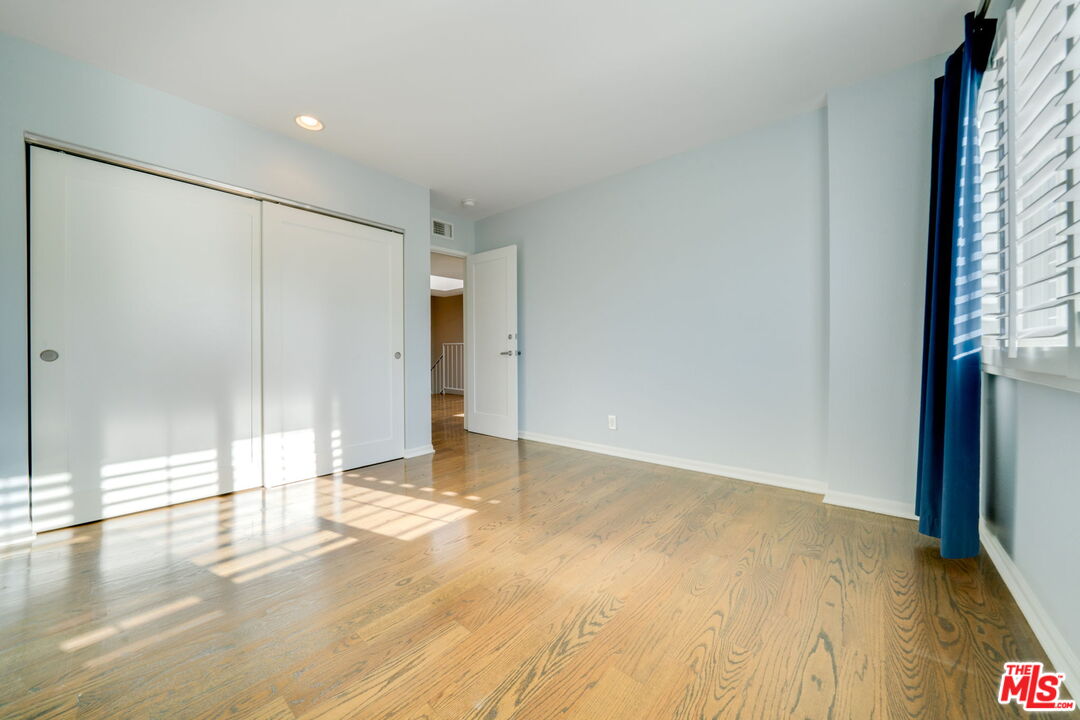 74 Village Parkway Pkwy
