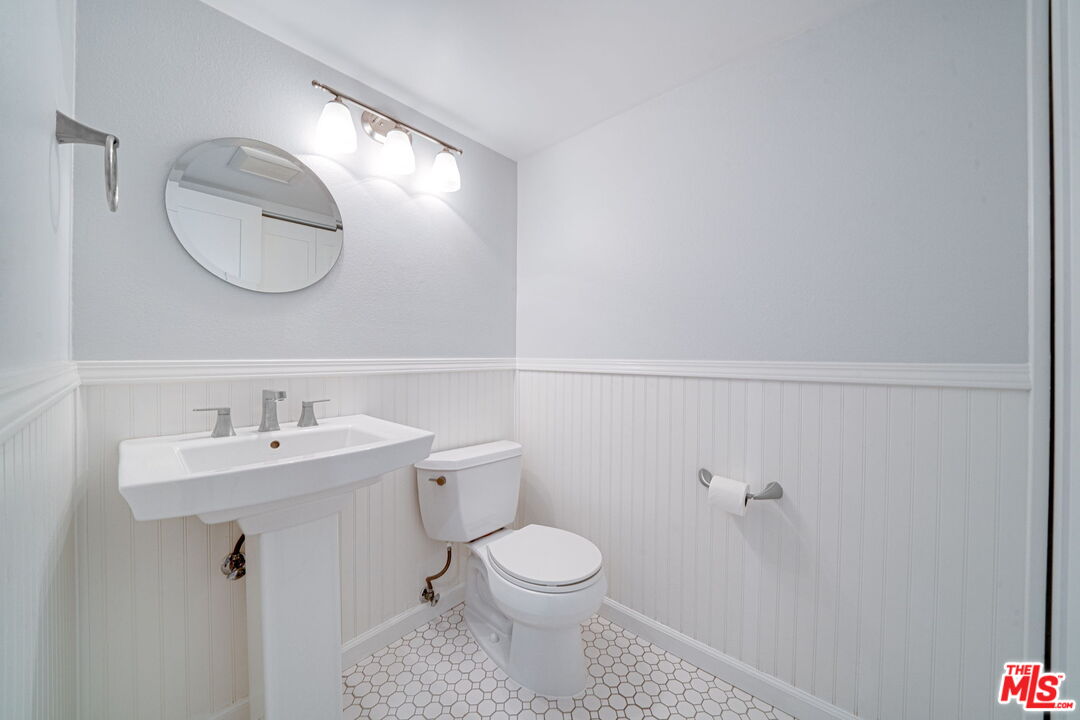 74 Village Parkway Pkwy
