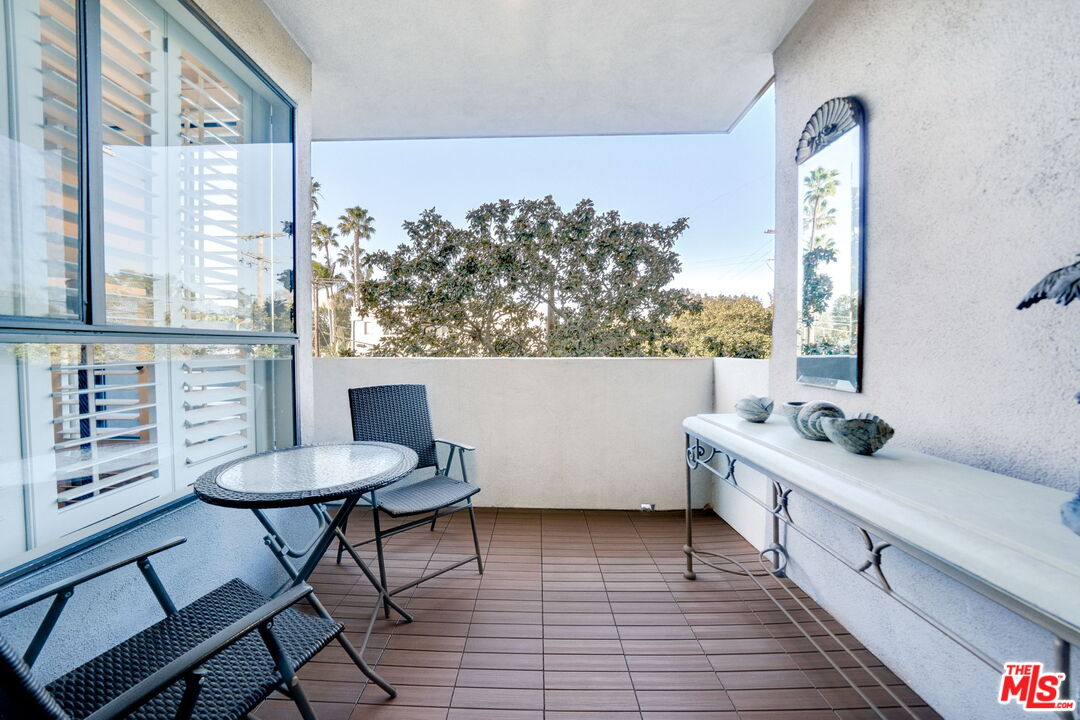 12115 San Vicente Blvd Unit: 303