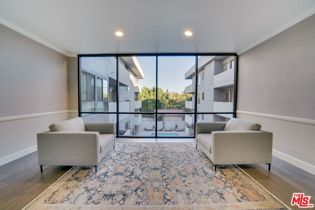 12115 San Vicente Blvd Unit: 303