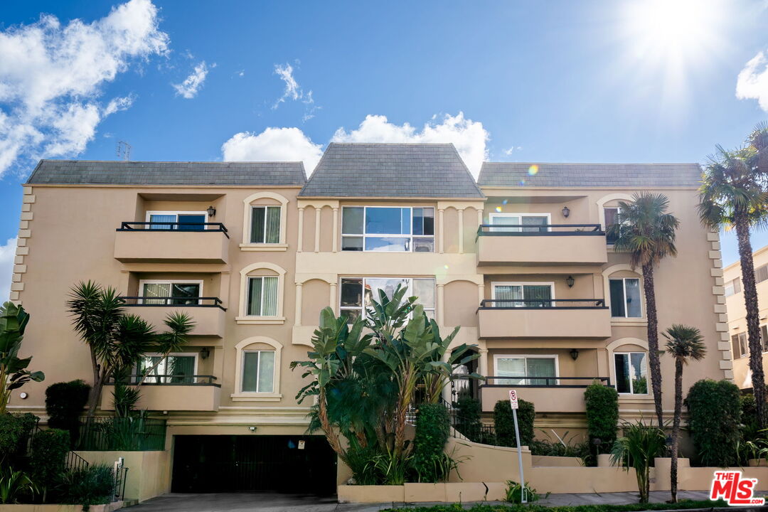 11646 Chenault St Unit: 28