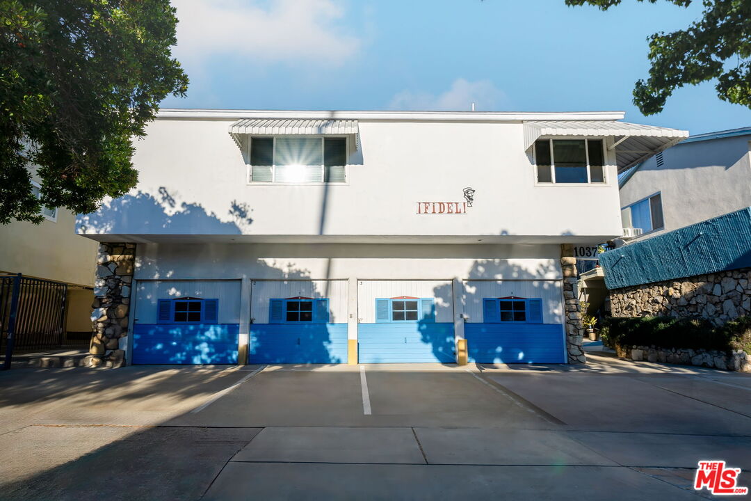 1037 Euclid St Unit: A