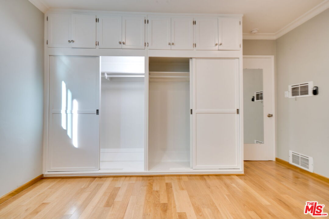 1037 Euclid St Unit: A