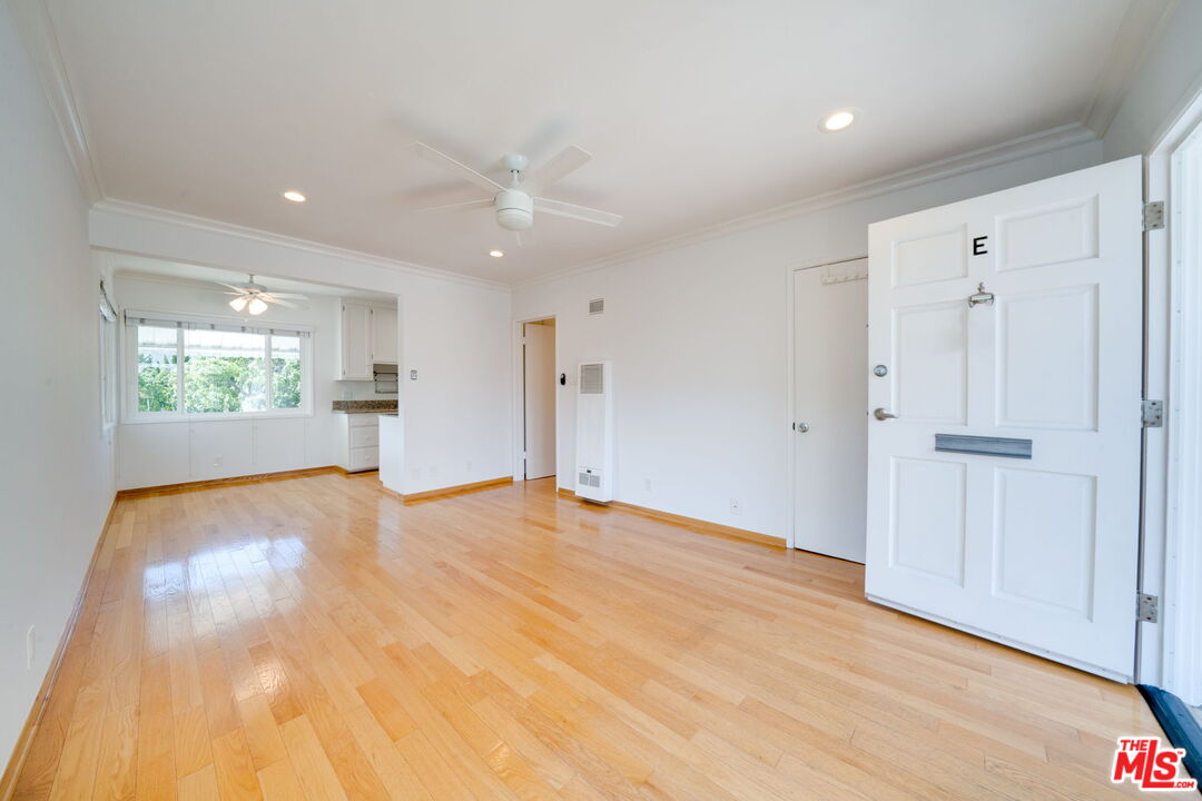 1037 Euclid St Unit: E