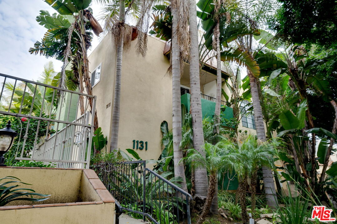 1131 14th St Unit: 8