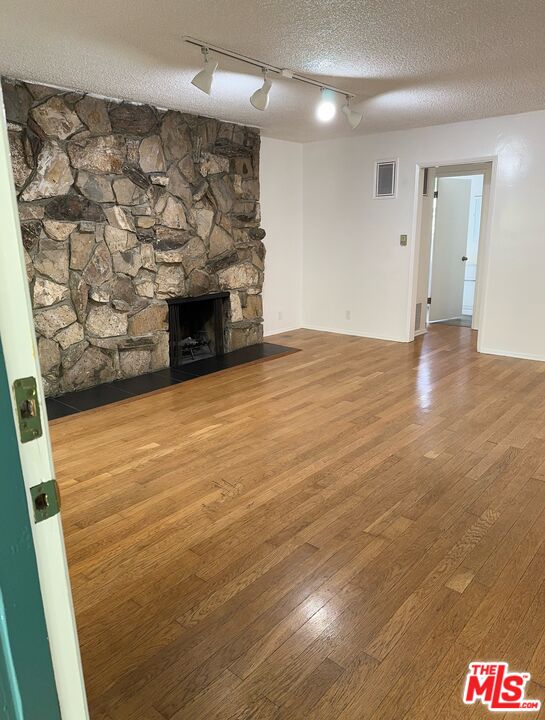 1131 14th St Unit: 2