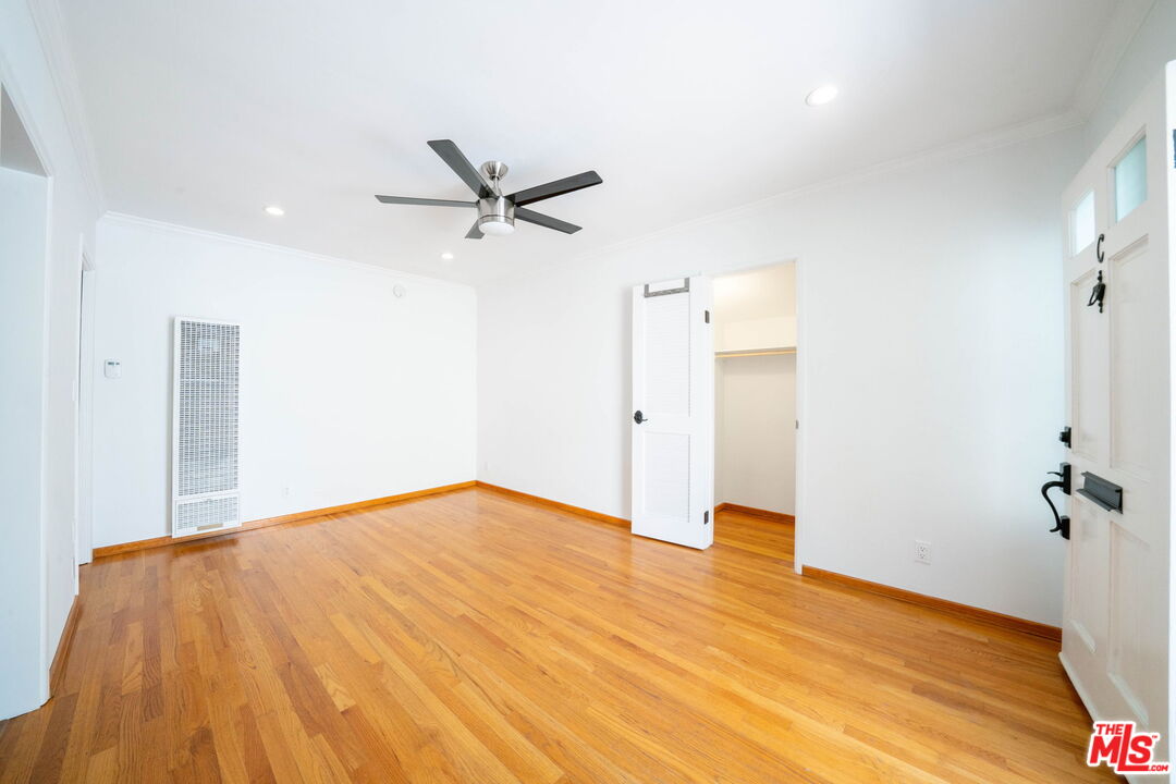 601 9th St Unit: C