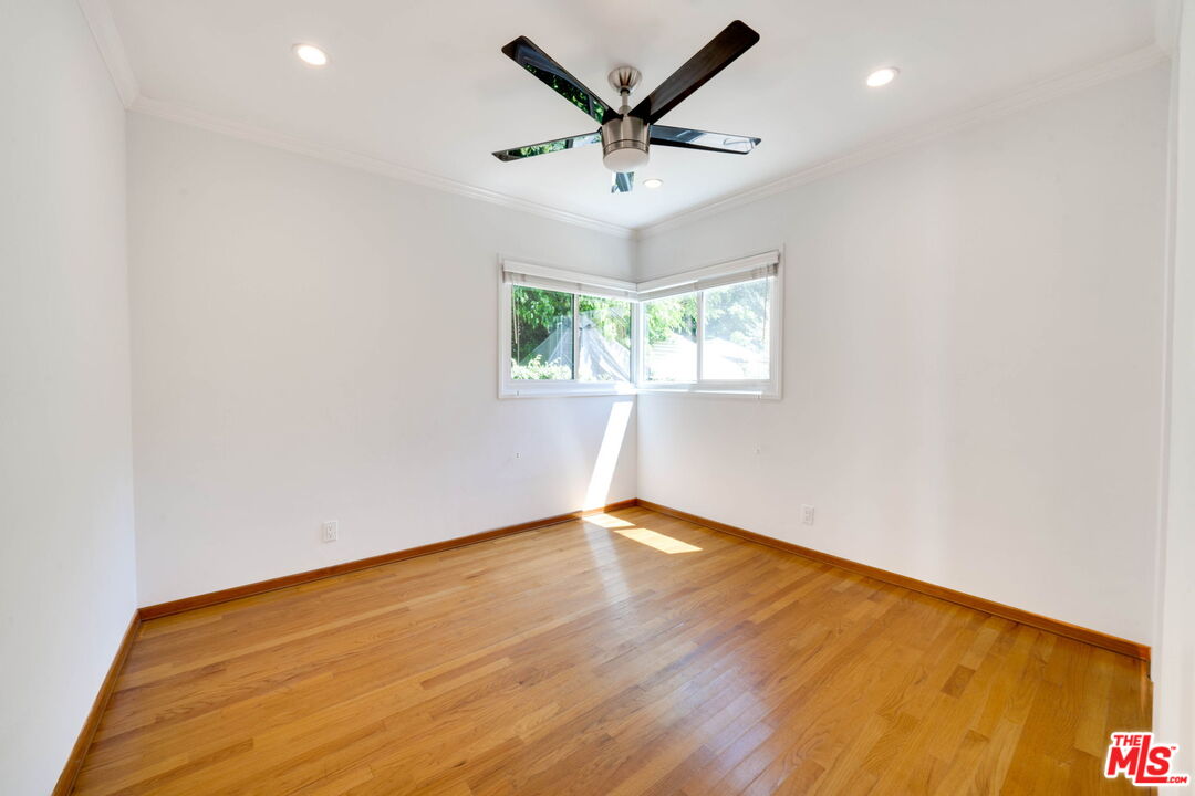 601 9th St Unit: C