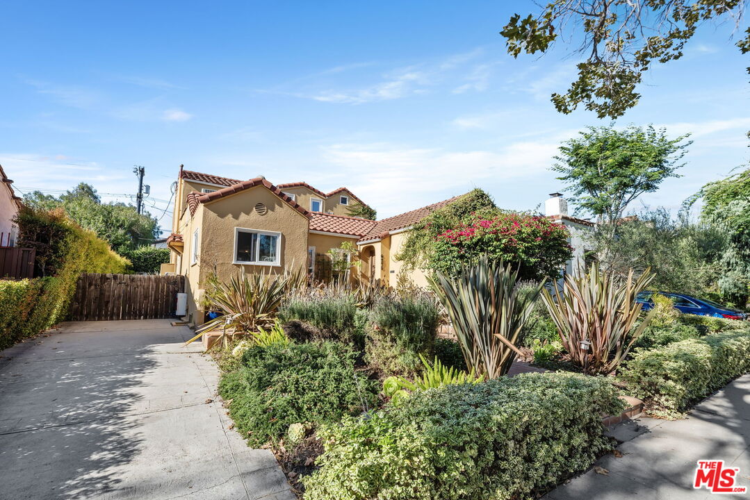 6275 Drexel Ave