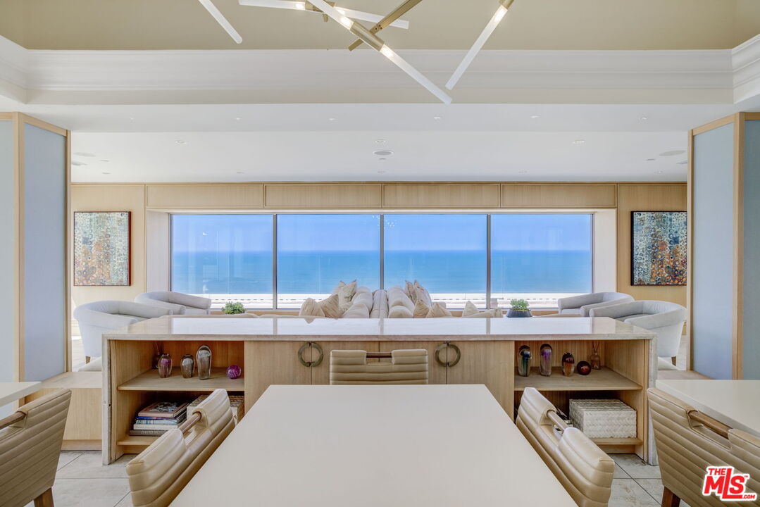 1221 W OCEAN AVE Unit: 707