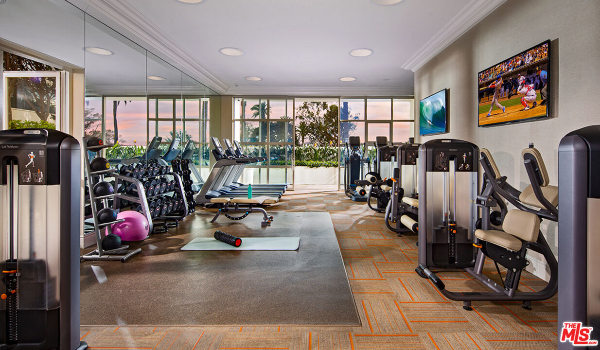 1221 W OCEAN AVE Unit: 707