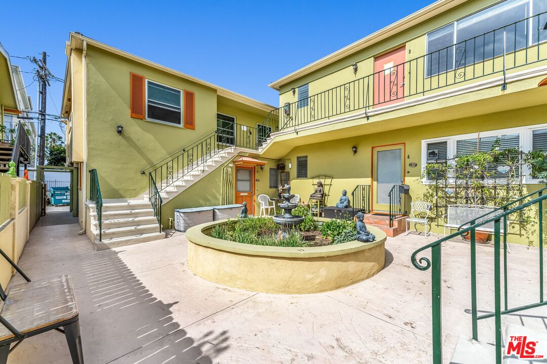 1128 Euclid St Unit: D