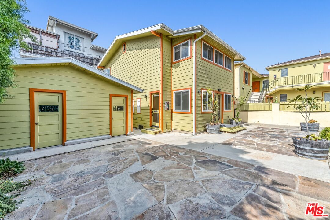 1134 Euclid St Unit: A