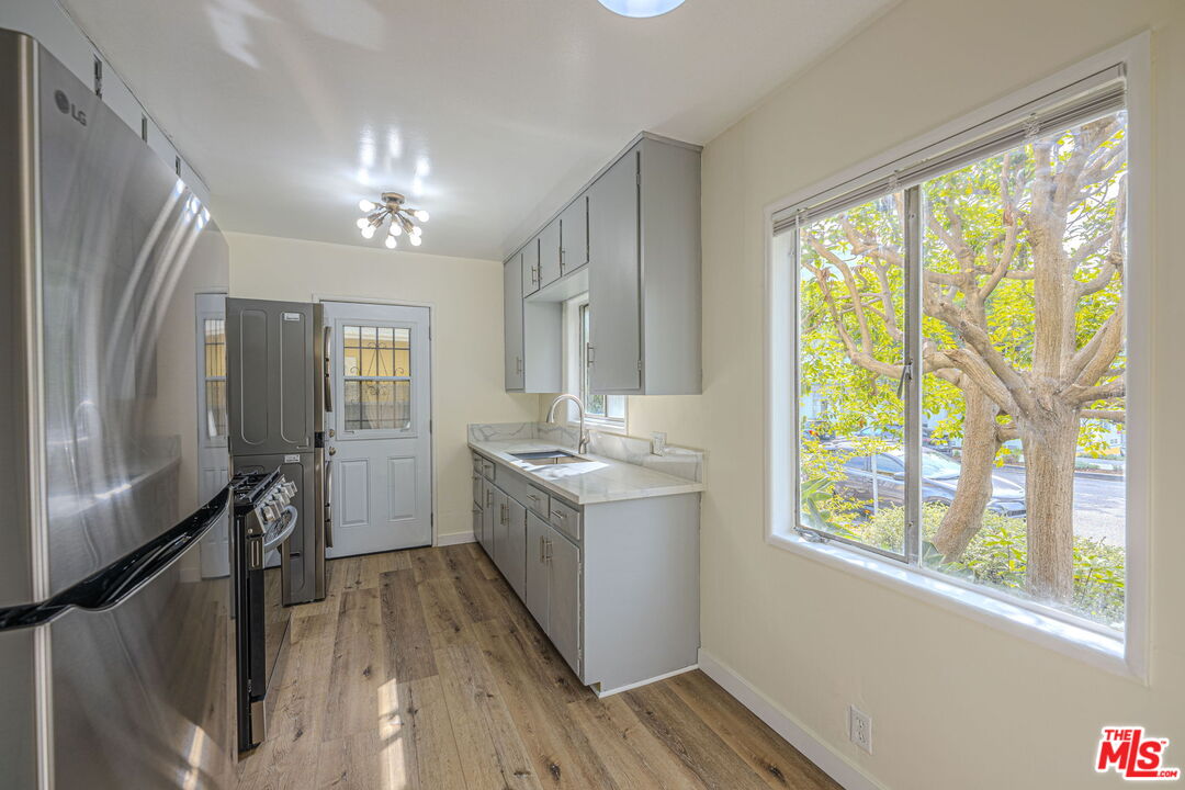 1247 22nd St Unit: 1