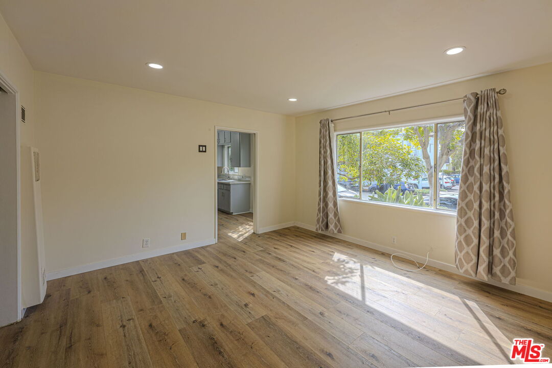 1247 22nd St Unit: 1