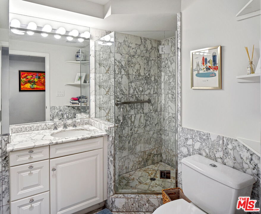 101 OCEAN AVE Unit: F601
