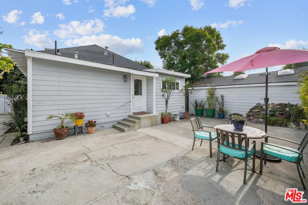 2213 Virginia Ave