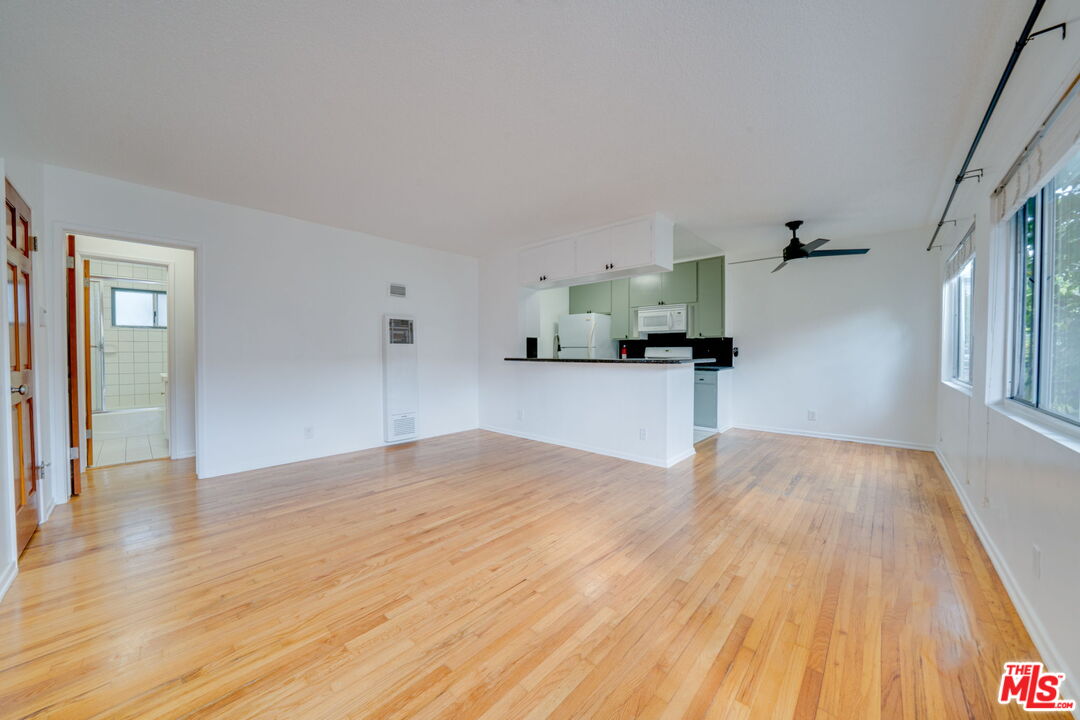 1022 21st St Unit: B