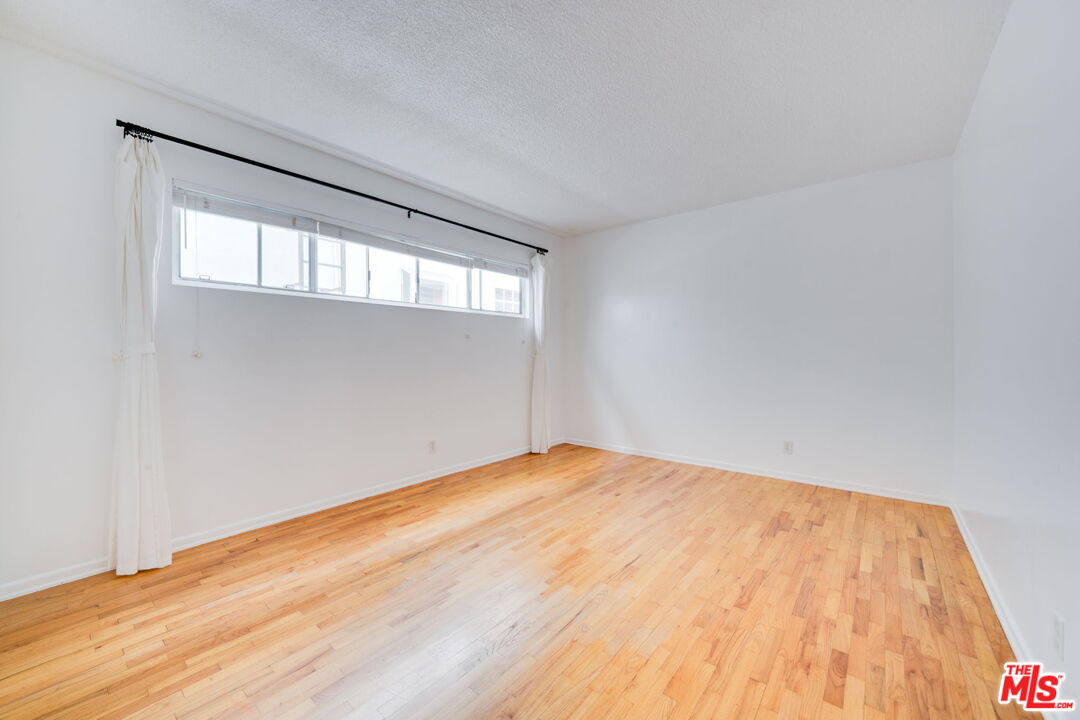 1022 21st St Unit: B