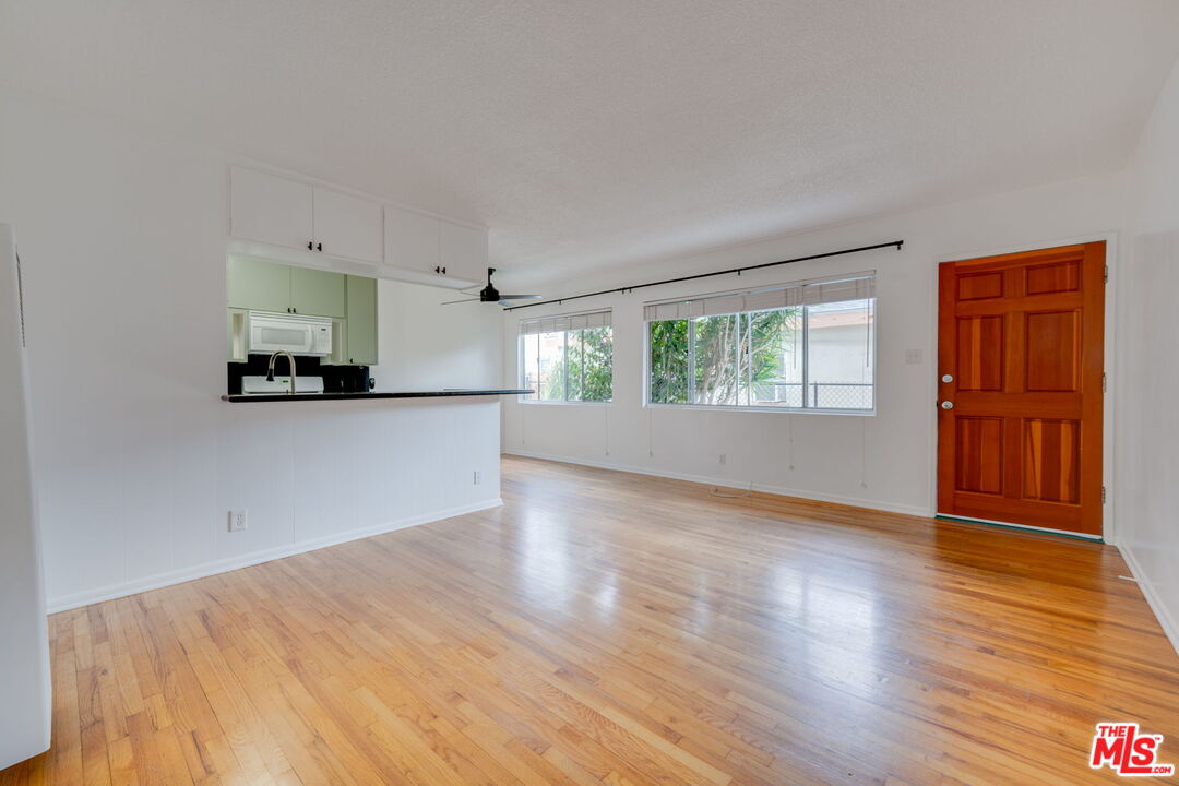 1022 21st St Unit: B