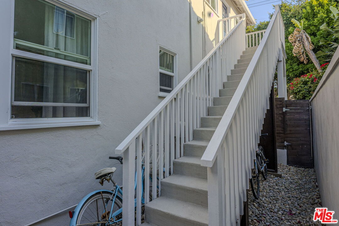 1760 18th St Unit: Apt C