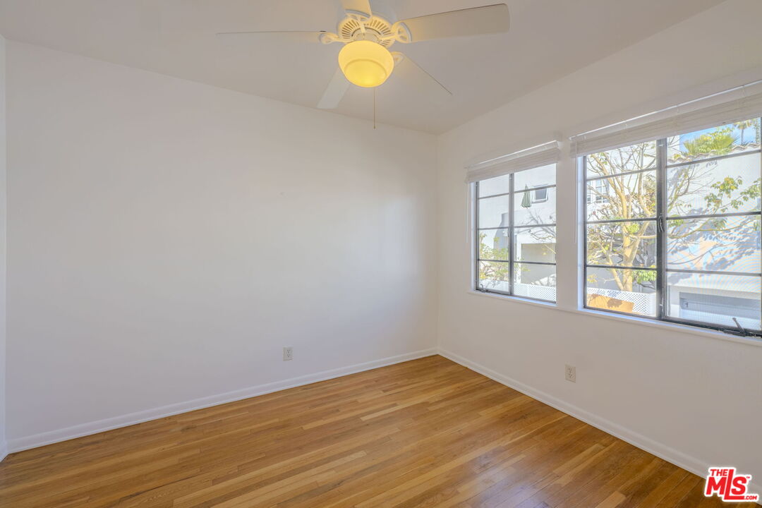 947 17th St Unit: E