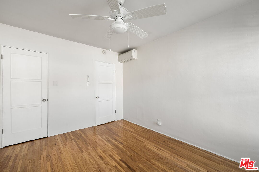 1512 Ocean Park Blvd Unit: 2