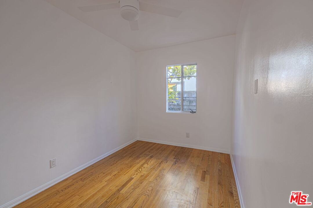 1941 Euclid St Unit: 3