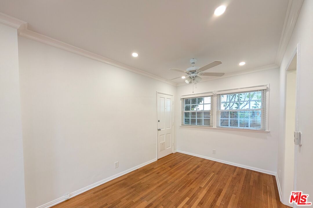 2121 Montana Ave Unit: 1