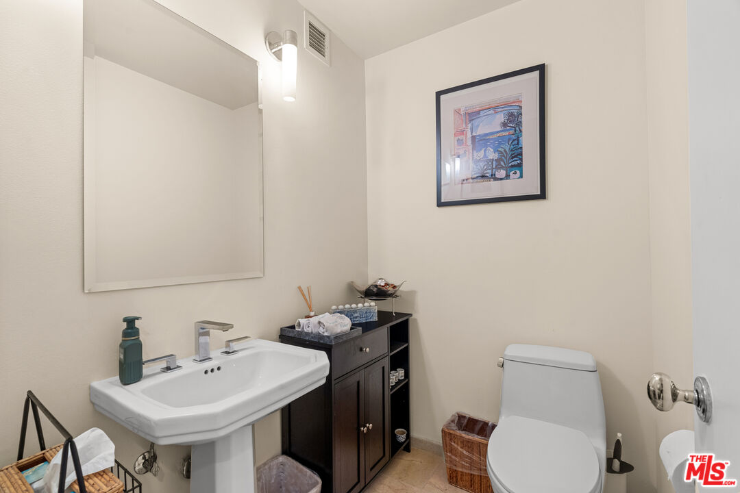 515 Ocean Ave Unit: 308N