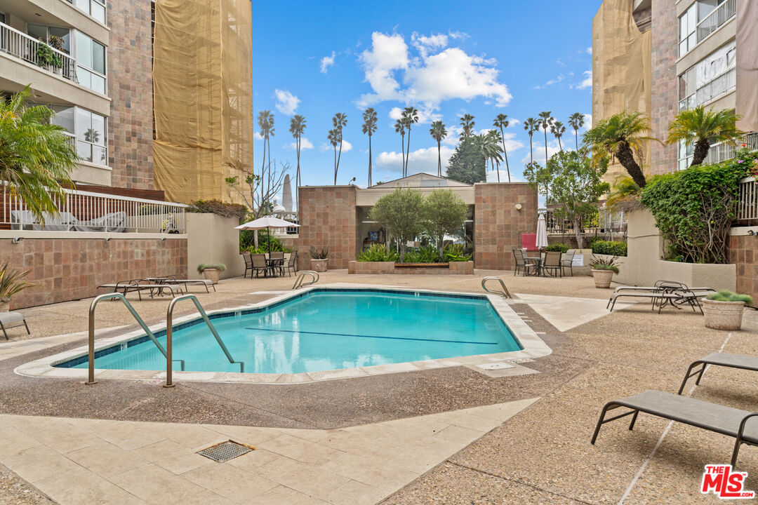 515 Ocean Ave Unit: 308N