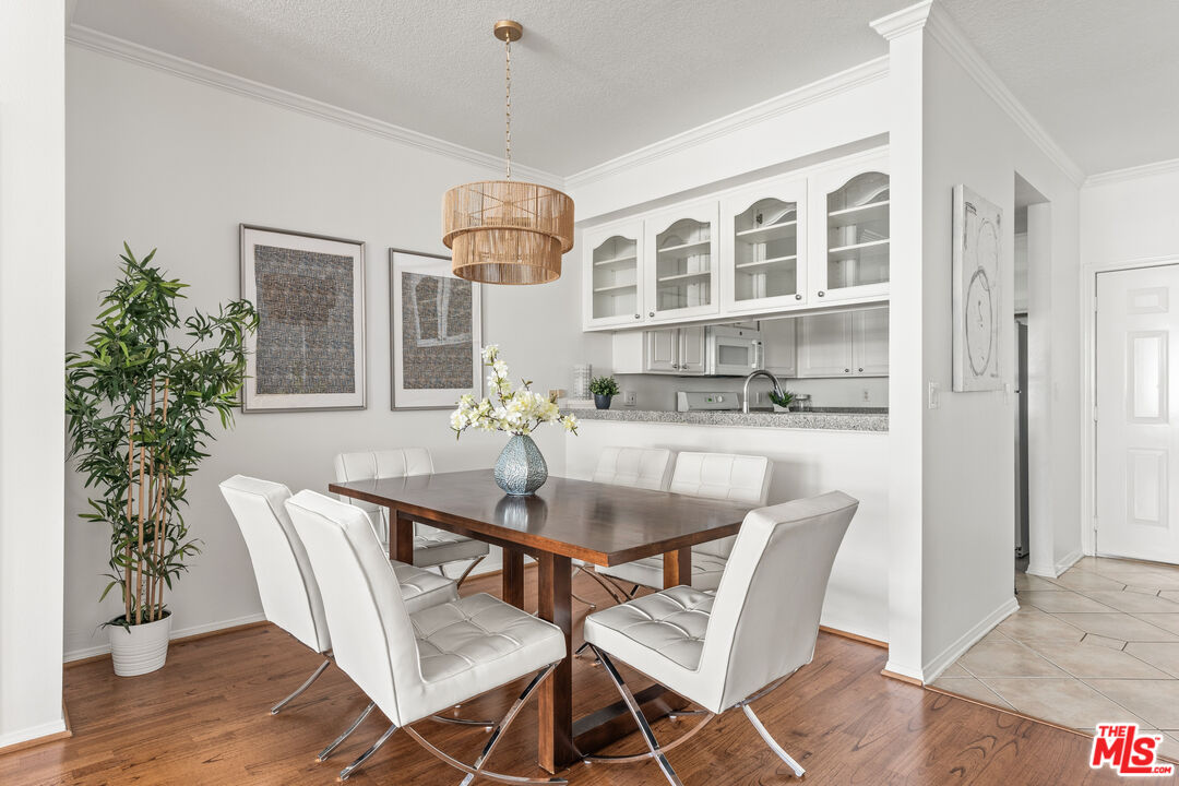 11535 Rochester Ave Unit: 402