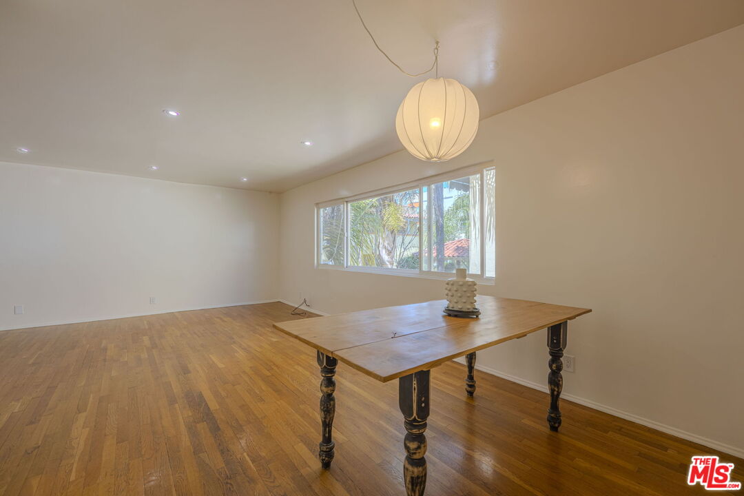 1131 14th St Unit: 4