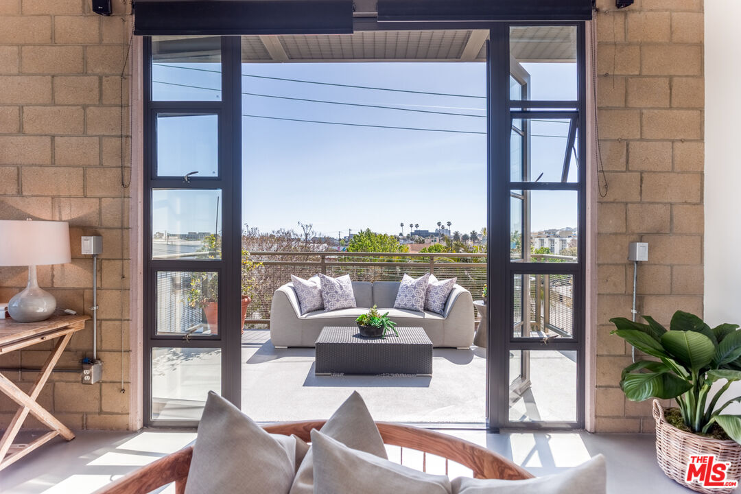 1544 12Th St Unit: 304
