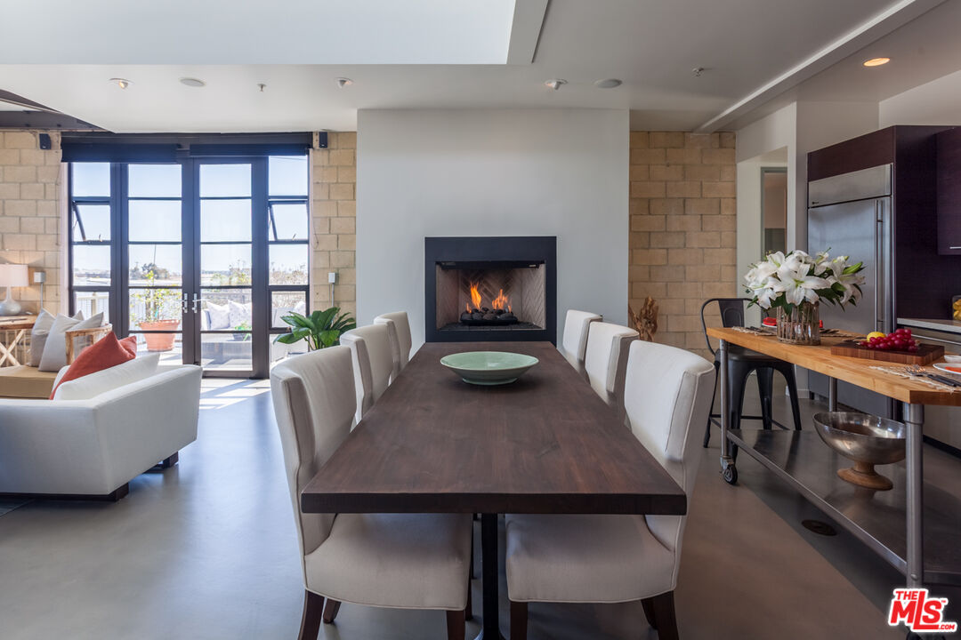 1544 12Th St Unit: 304