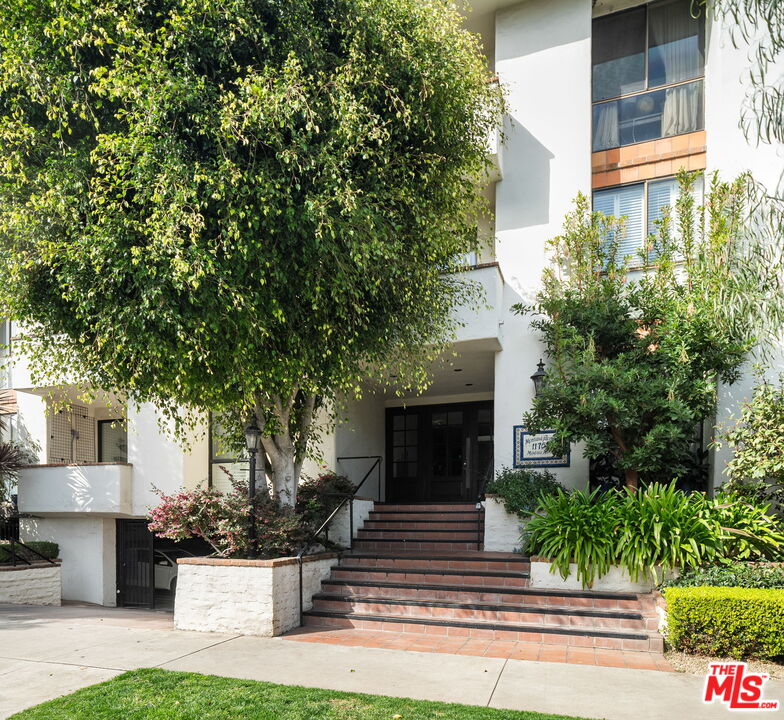 11755 Montana Ave Unit: 308