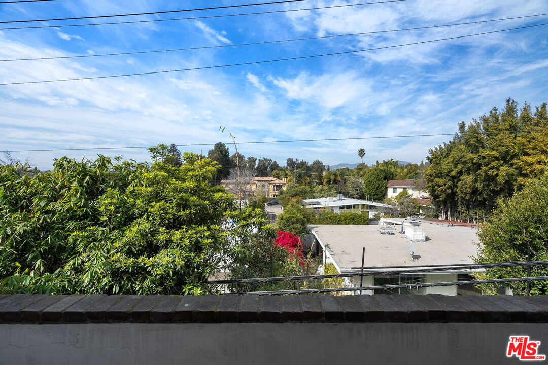 11755 Montana Ave Unit: 308