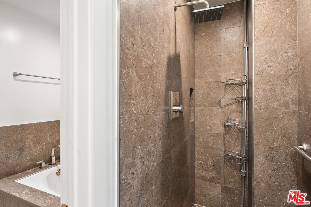 11755 Montana Ave Unit: 308