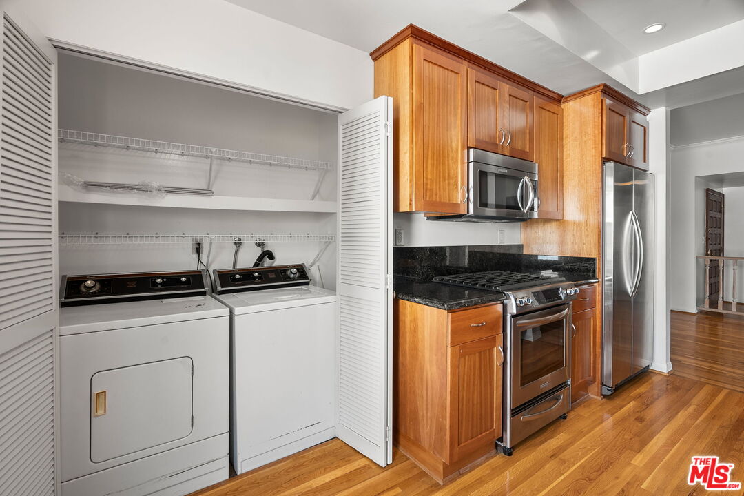 11755 Montana Ave Unit: 308