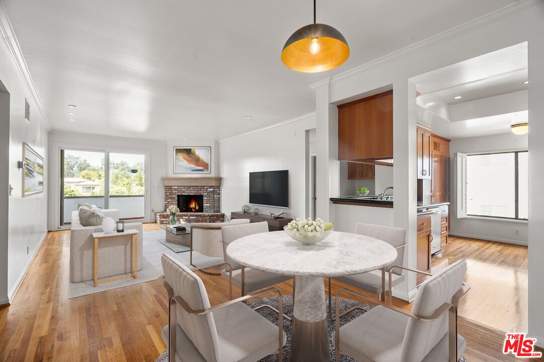 11755 Montana Ave Unit: 308