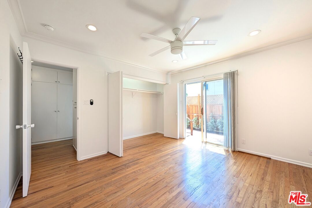 224 Bicknell Ave Unit: B