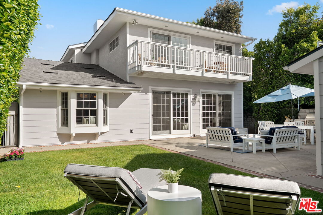 415 Palisades Ave