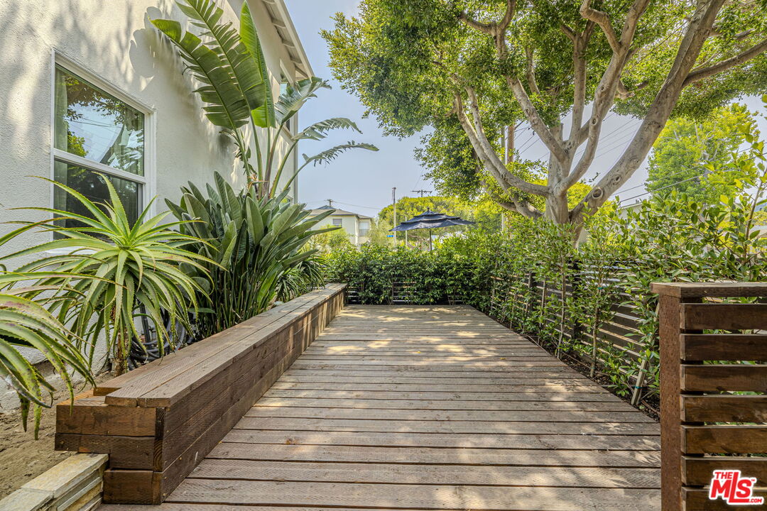 1760 18th St Unit: Apt A